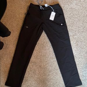 FIGS Yola petite scrub pants